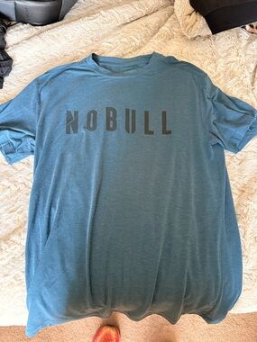 NOBULL Men's Blue Graphic T-Shirt